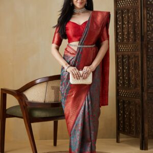 Rama Green Silk Woven Saree