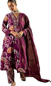 Women Pure Cotton Printed Straight Kurta Pant With Dupatta Set (Kh0Wn6171)